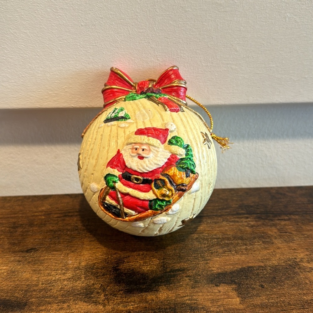 VTG NICE Blow Mold Ball Ornament Christmas Tree Santa 3D RARE plastic
